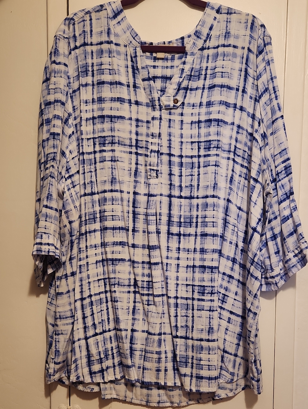 🔥Woman Within Blue & White Plaid Henley Tunic